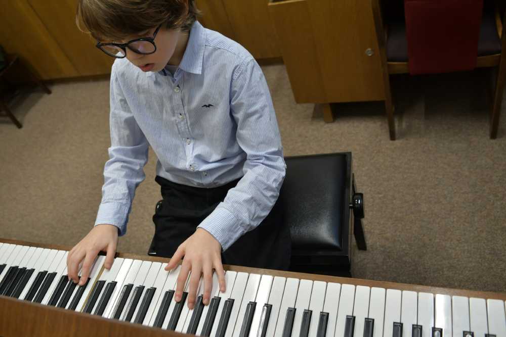 Keys to Success: Unlock Your Musical Potential with Online Piano Lessons