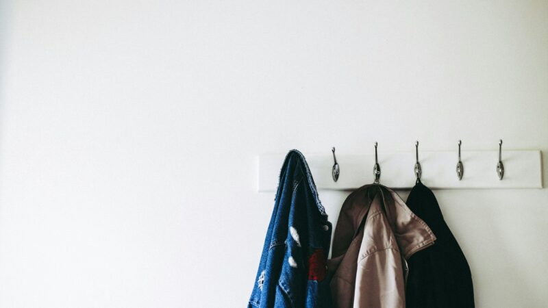 Reasons You Need To Add Trouser Coat Hangers To Your Wardrobe
