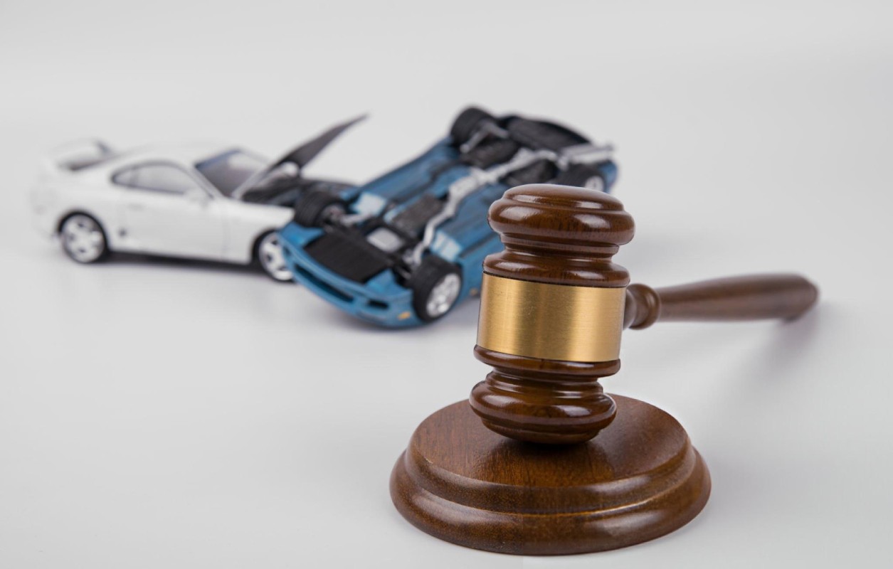 Reasons to Hire a Car Accident Lawyer