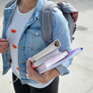 Top Strategies to Stay Organized During Your College Application Journey