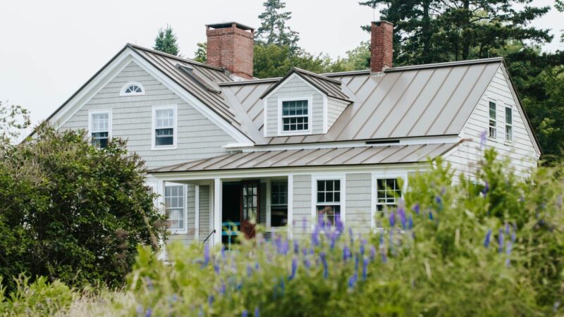 Navigating Homeownership: A Guide for Non-Traditional Couples