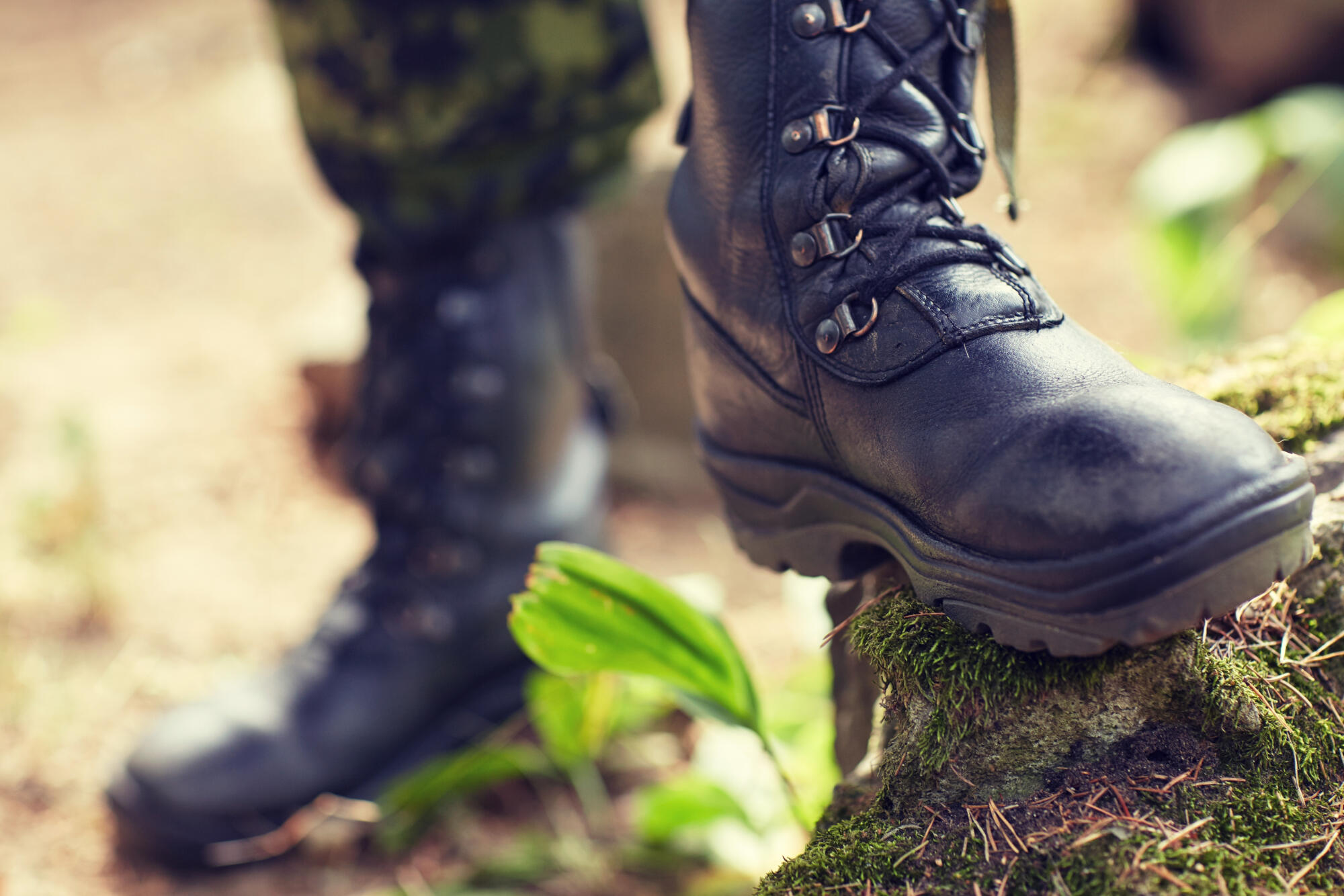 Maximizing Comfort and Protection with the Right Outdoor Boots